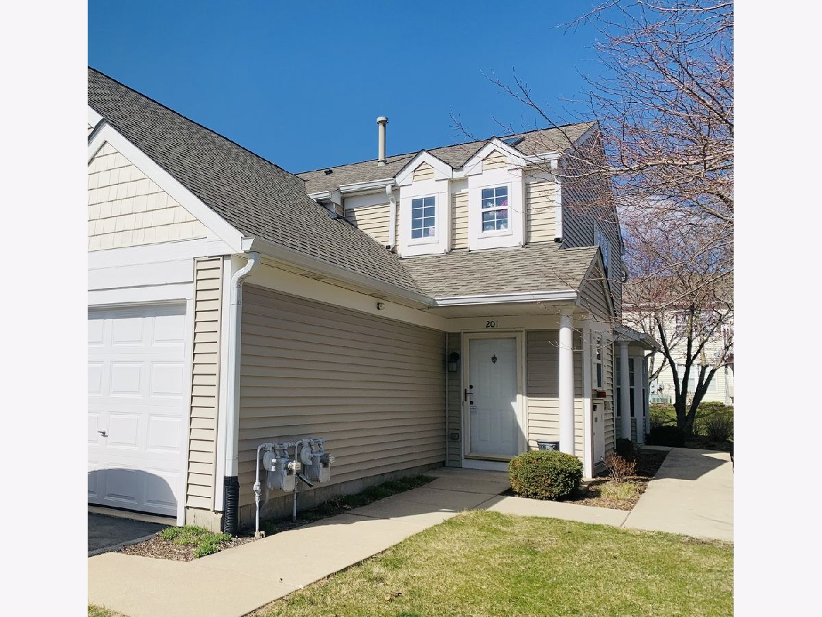 Townhomes & Condos For Rent Windridge Naperville Illinois, 2919 Rutland