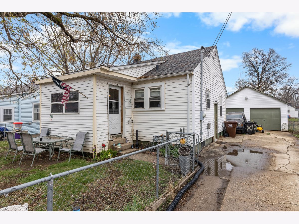  Sold Rockford Illinois, 2922 Collins