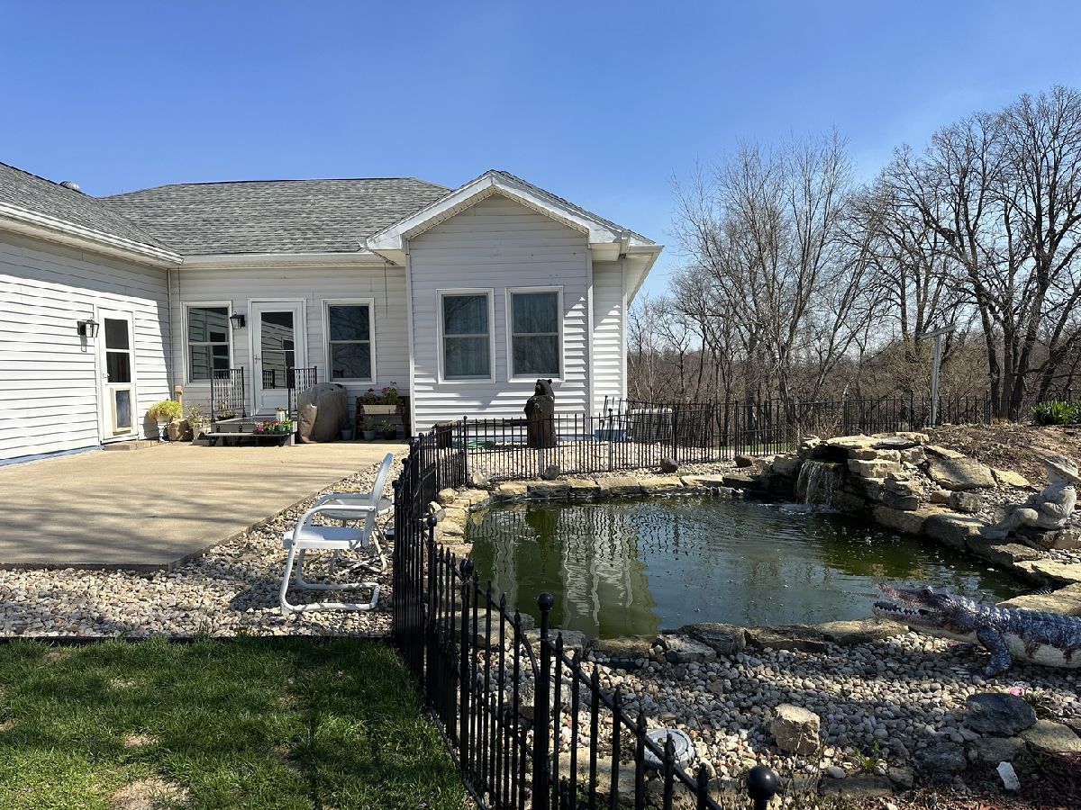  For Sale Morrison Illinois, 18760 Hillside Road