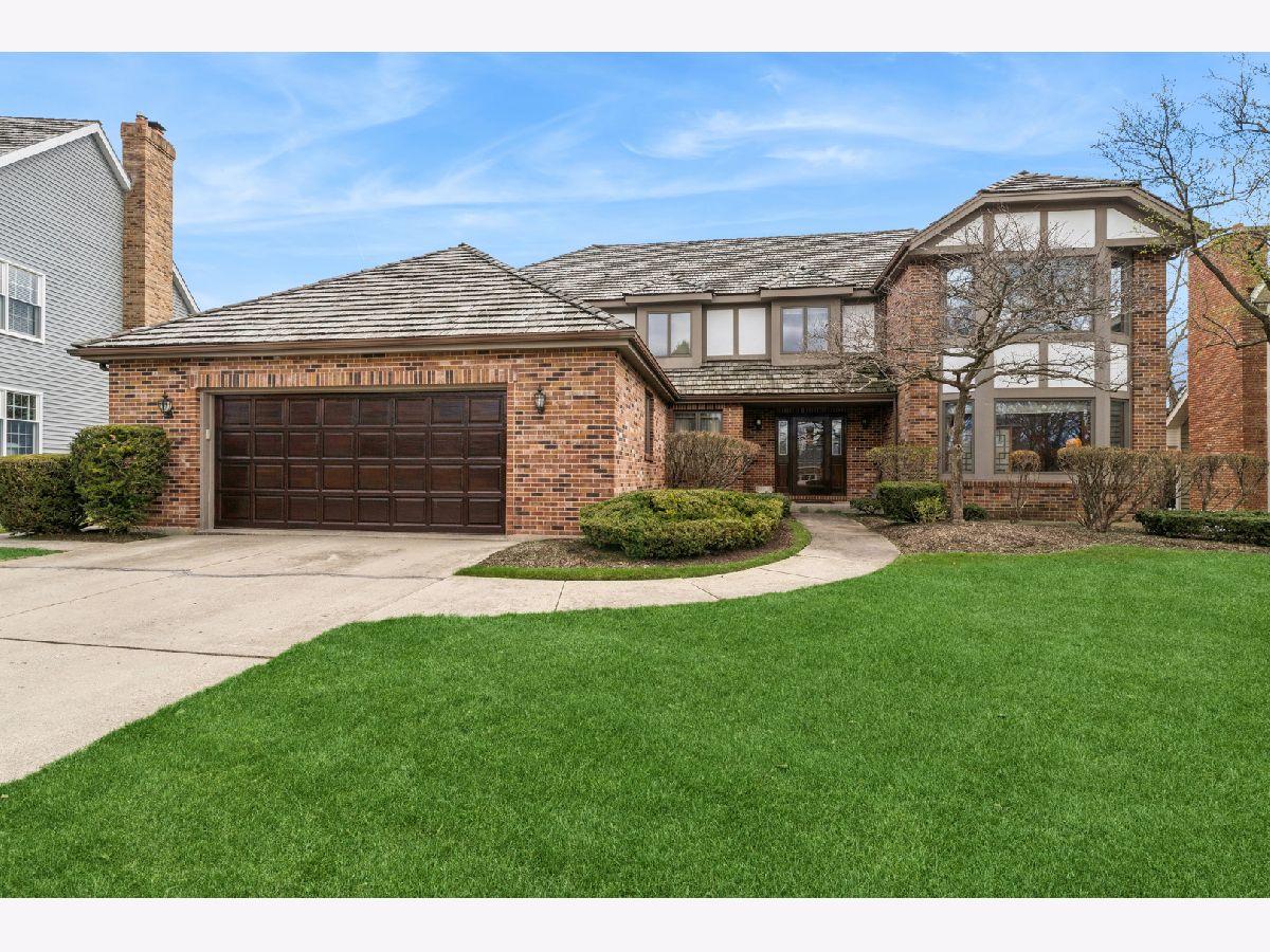  For Sale Libertyville Illinois, 1204 Kristin Drive