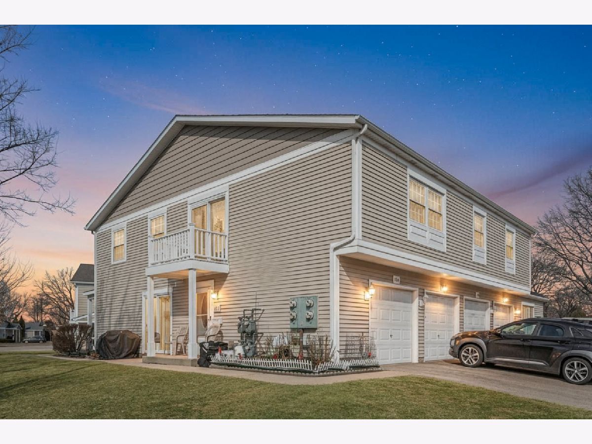  For Sale Wheeling Illinois, 1314 Ely Court