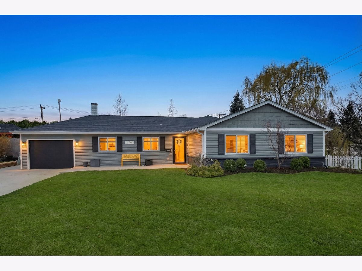 Homes Sold Hawthorne Wheaton Illinois, 608 Bridle