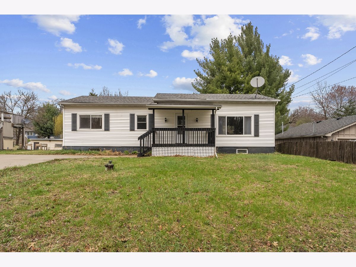  For Sale Colona Illinois, 6090 Dayton Corner A Road