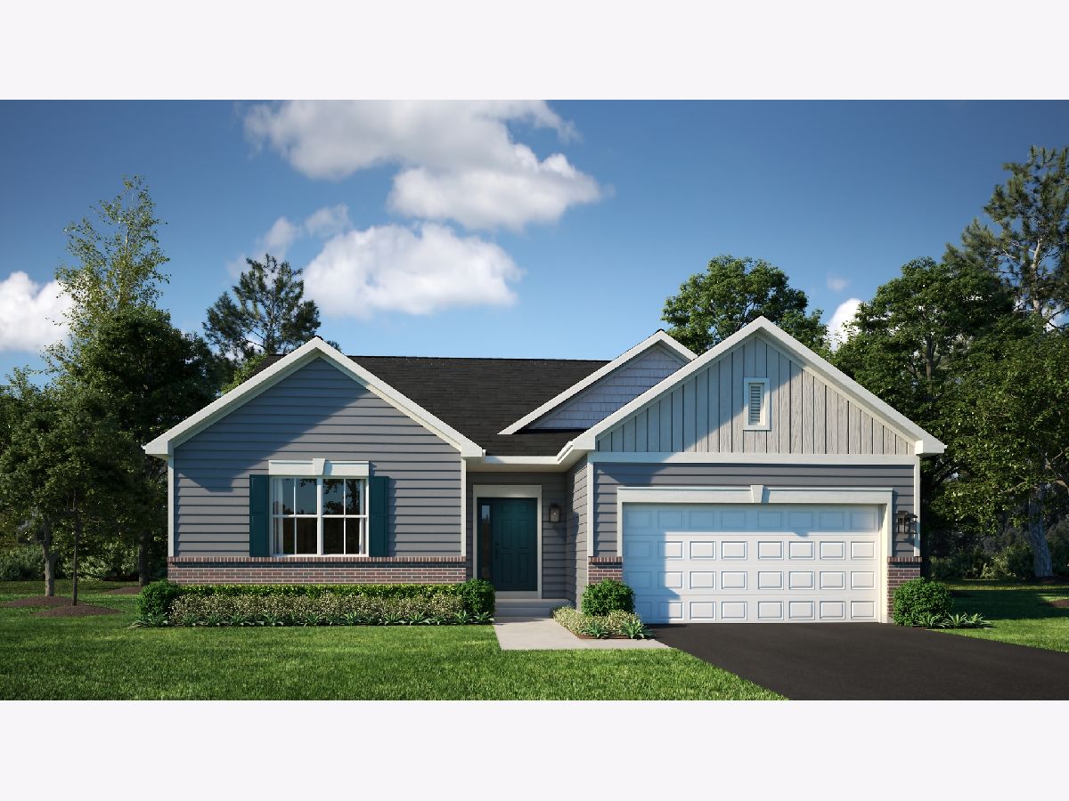  For Sale Hinckley Illinois, 560 Walnut Street