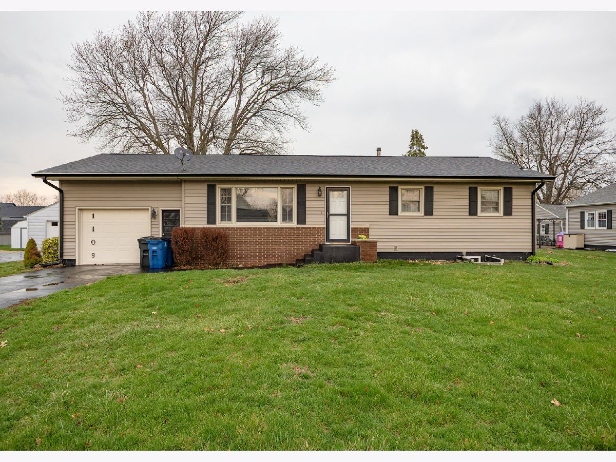  For Sale Orion Illinois, 1109 14th Avenue