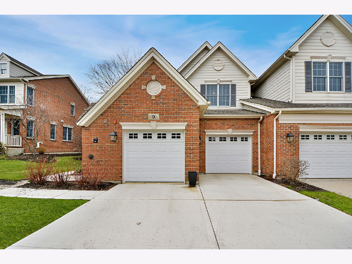  For Sale Hawthorn Woods Illinois, 9 Red Tail Drive