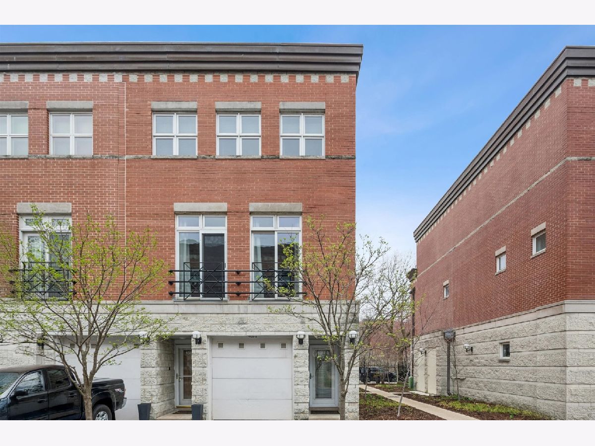  For Sale Chicago Illinois, 1522 Prairie Avenue