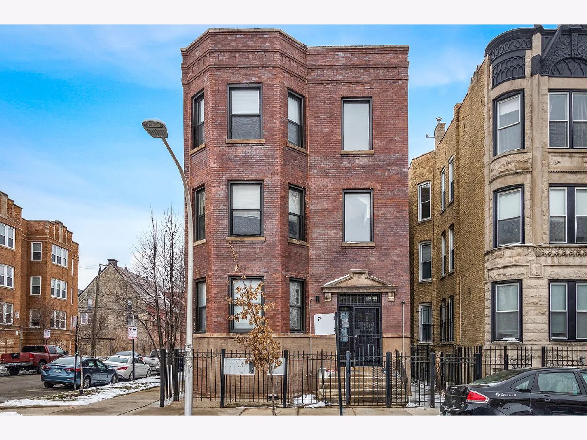  Rented Chicago Illinois, 1500 Rockwell