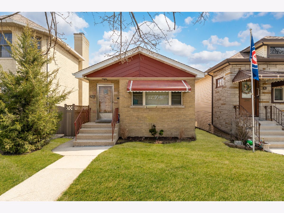  Rented Berwyn Illinois, 2619 Home
