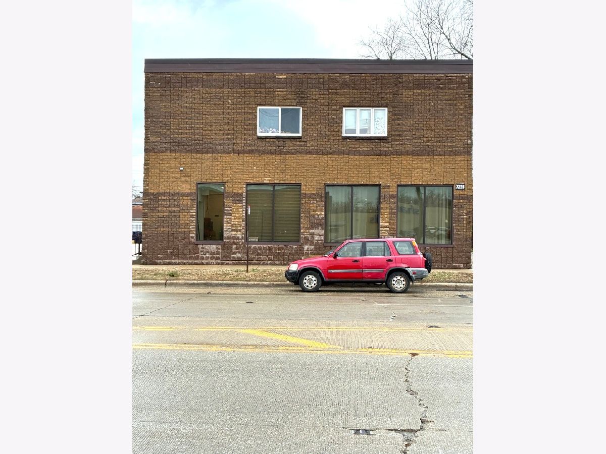  For Sale Lyons Illinois, 7228 39th Street
