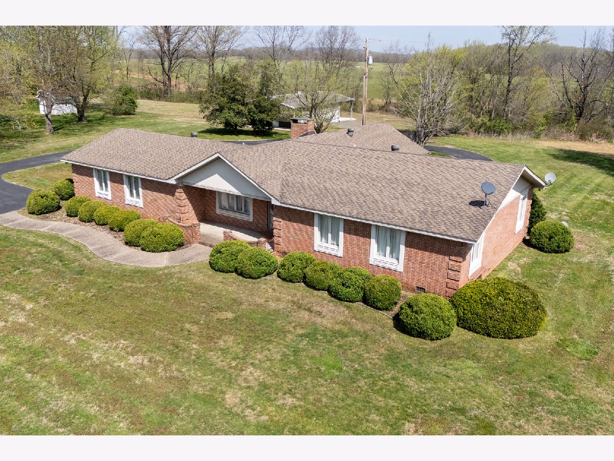  For Sale Vienna Illinois, 1090 Old Route 146 Loop Loop