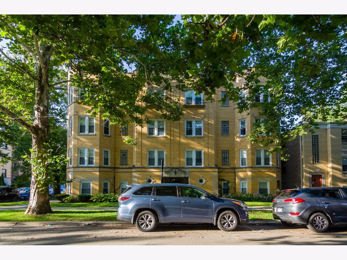  Rented Chicago Illinois, 6501 Claremont