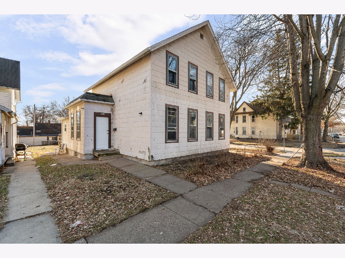  For Sale Davenport Iowa, 1527 6th Street