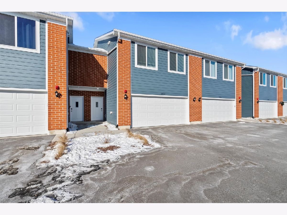  Rented Yorkville Illinois, 1054 Gillespie