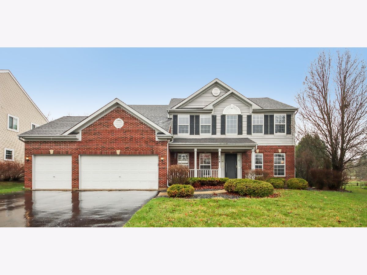  For Sale Lindenhurst Illinois, 224 Cross Creek Lane