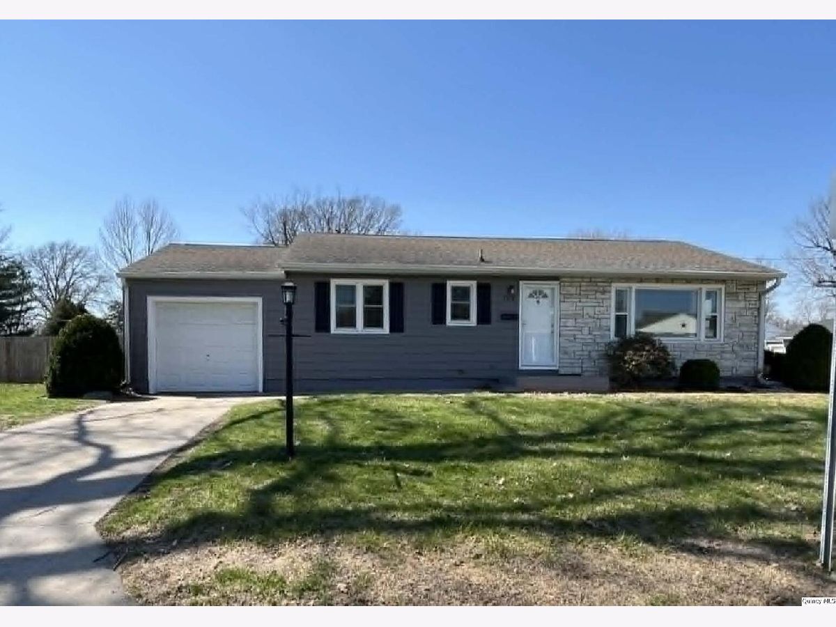  For Sale Quincy Illinois, 723 Brennan Drive