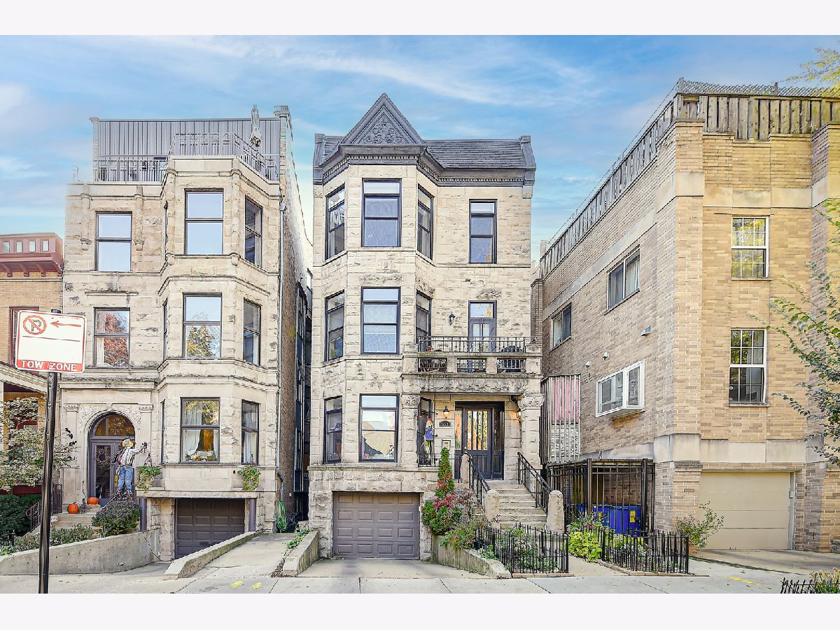  For Sale Chicago Illinois, 653 Barry Avenue