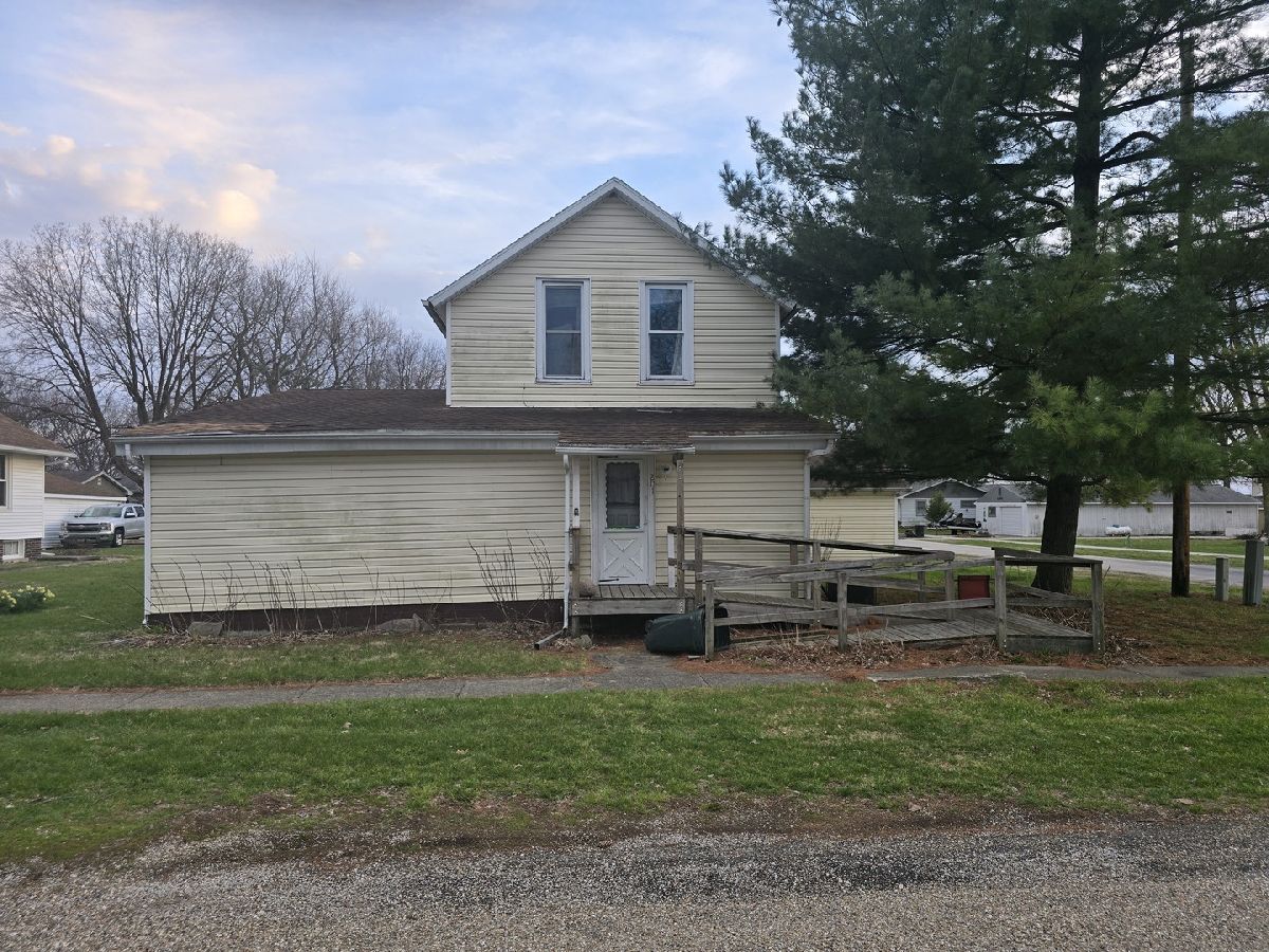  Sold Mclean Illinois, 201 Carlisle