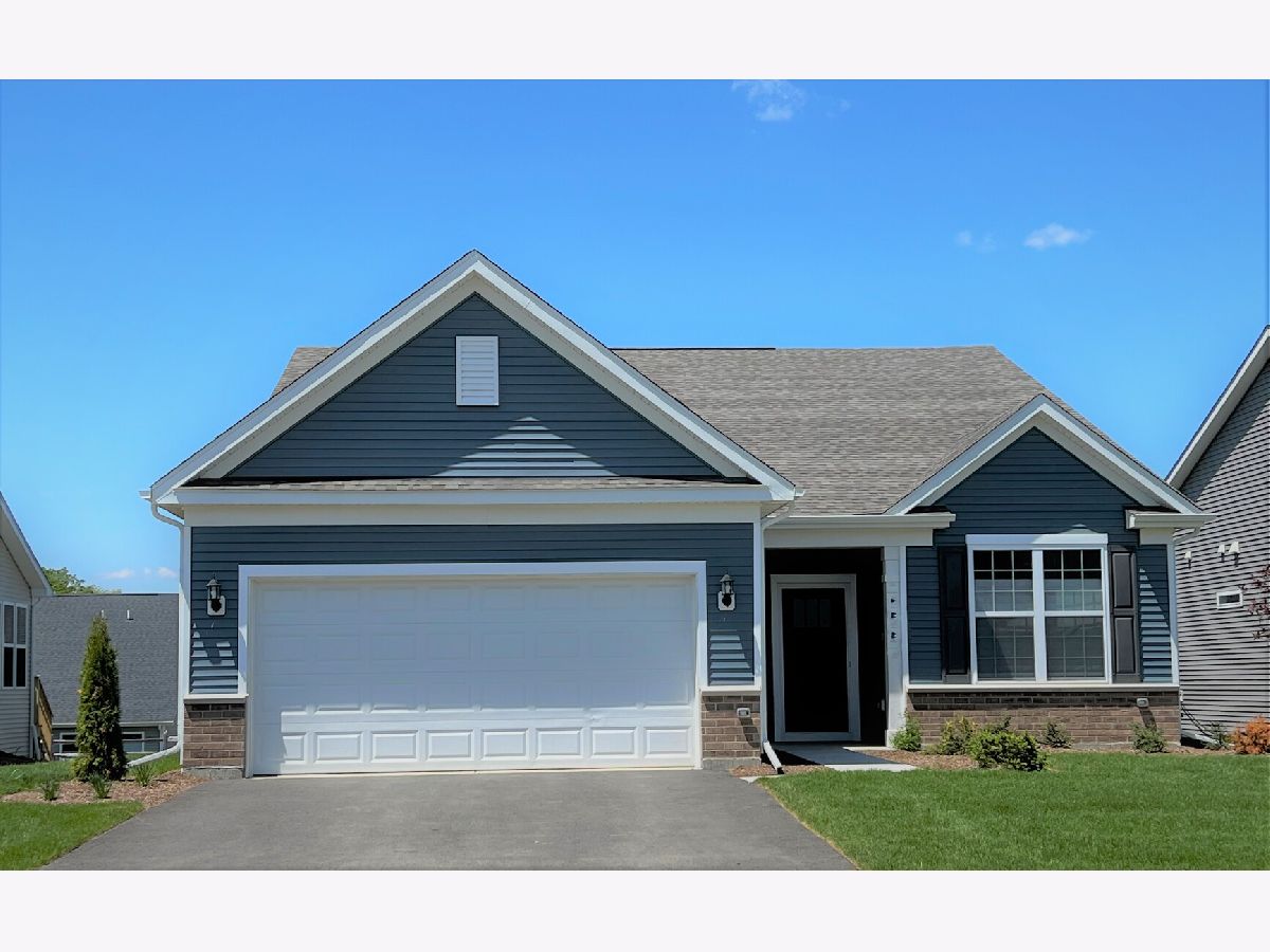  For Sale Lindenhurst Illinois