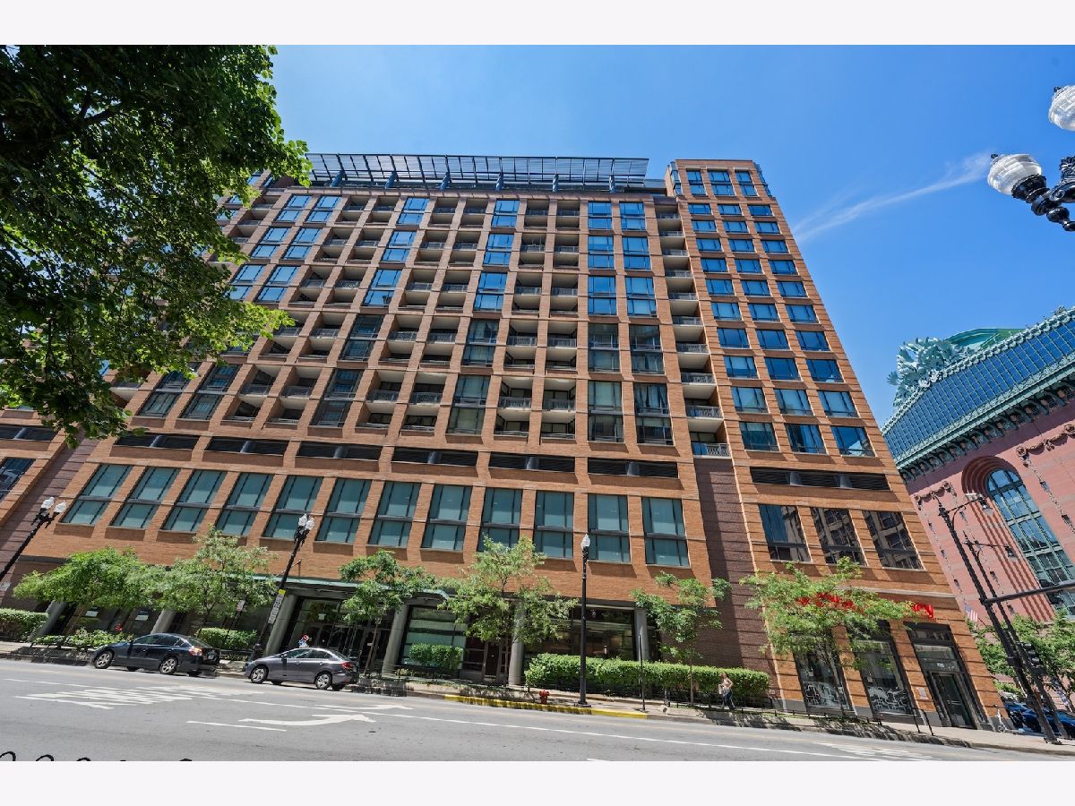  Sold Chicago Illinois, 520 State