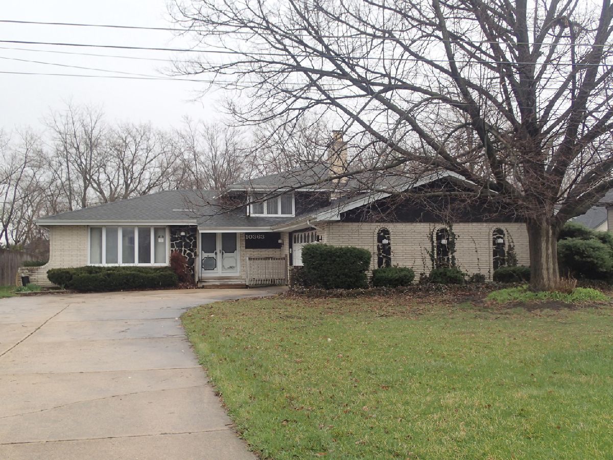  For Sale Palos Hills Illinois, 10363 84th Avenue