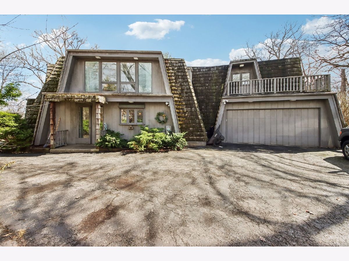  For Sale Wauconda Illinois, 26155 Laurel Avenue