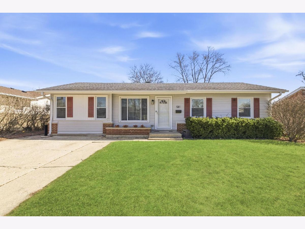  Sold Elk Grove Village Illinois, 581 Charing Cross