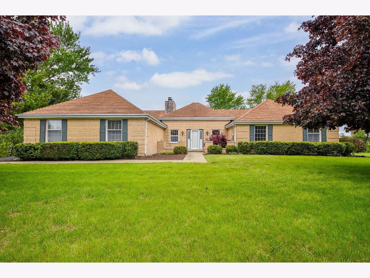 Homes For Sale Appaloosa West Elburn Illinois, 2N580 Beith Road