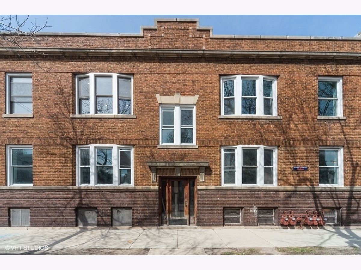  Rented Chicago Illinois, 2010 Cornelia