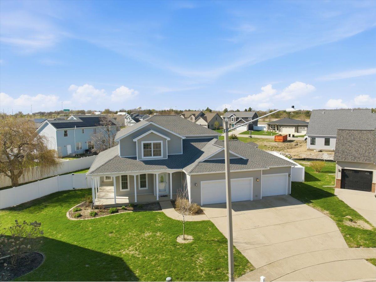 Homes & Condos & Townhomes For Sale Pheasant Ridge Normal Illinois, 1813 Partridge