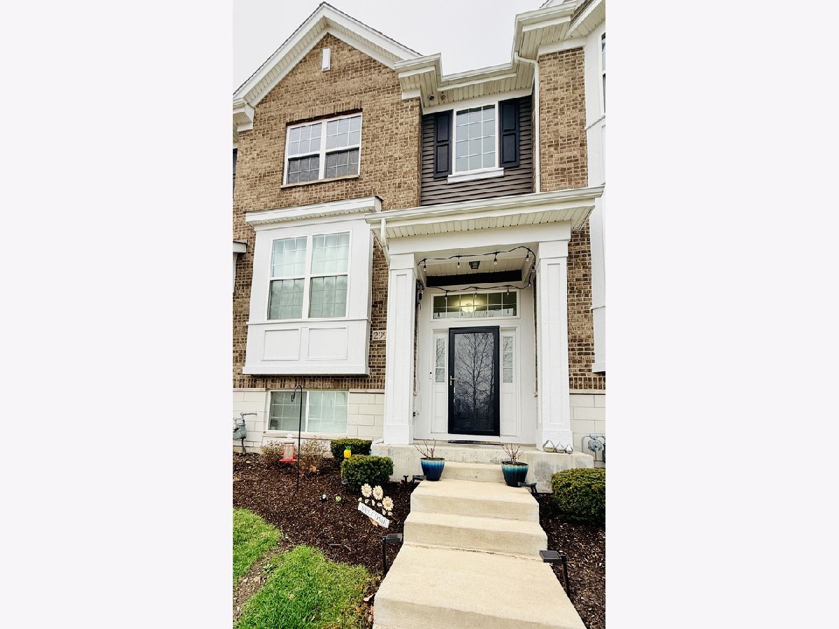 Townhomes For Rent Emerson Park Naperville Illinois, 2995 Madison