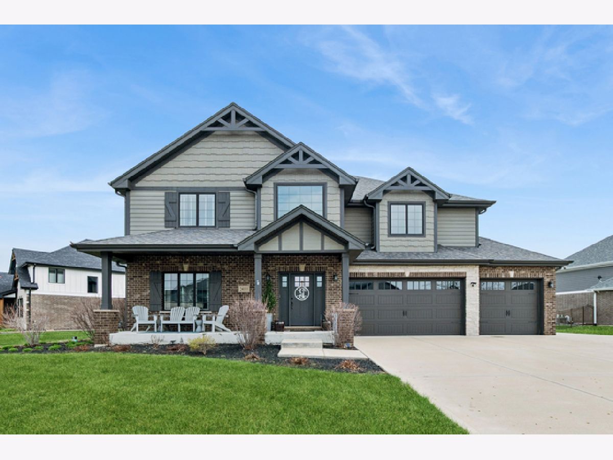  For Sale Manhattan Illinois, 24111 Blue Waters Drive