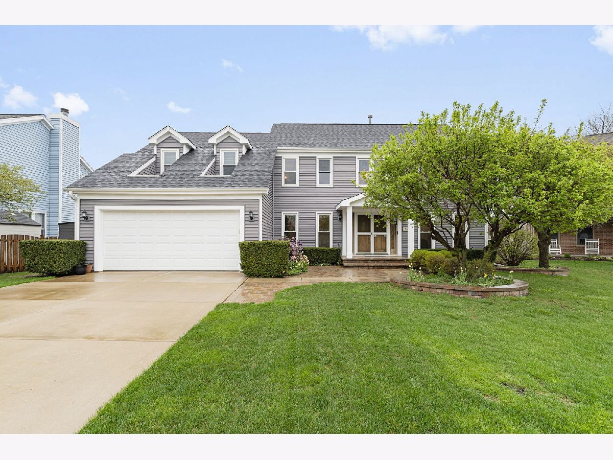  For Sale Mundelein Illinois, 541 Salceda Lane