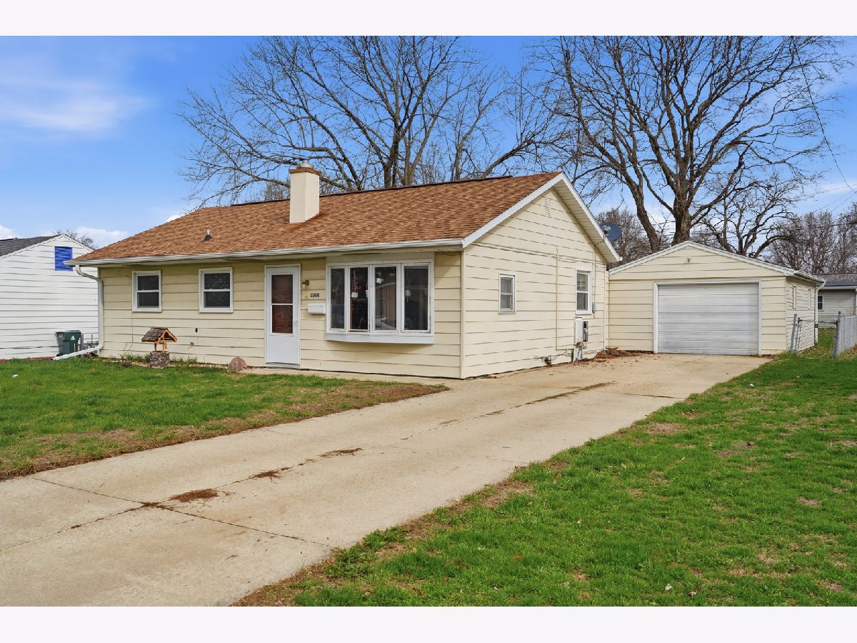  For Sale Sterling Illinois, 2008 6th Street