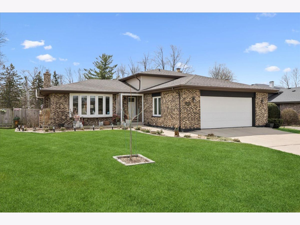  For Sale Willowbrook Illinois, 425 79th Street