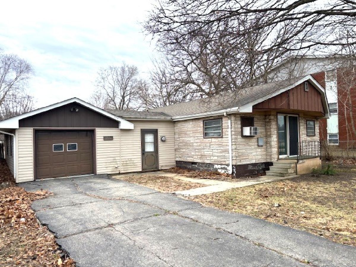  For Sale Plano Illinois, 722 South Street