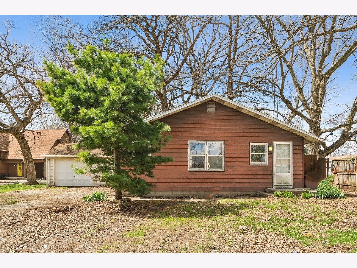  For Sale Kankakee Illinois, 201 Eagle Island Road