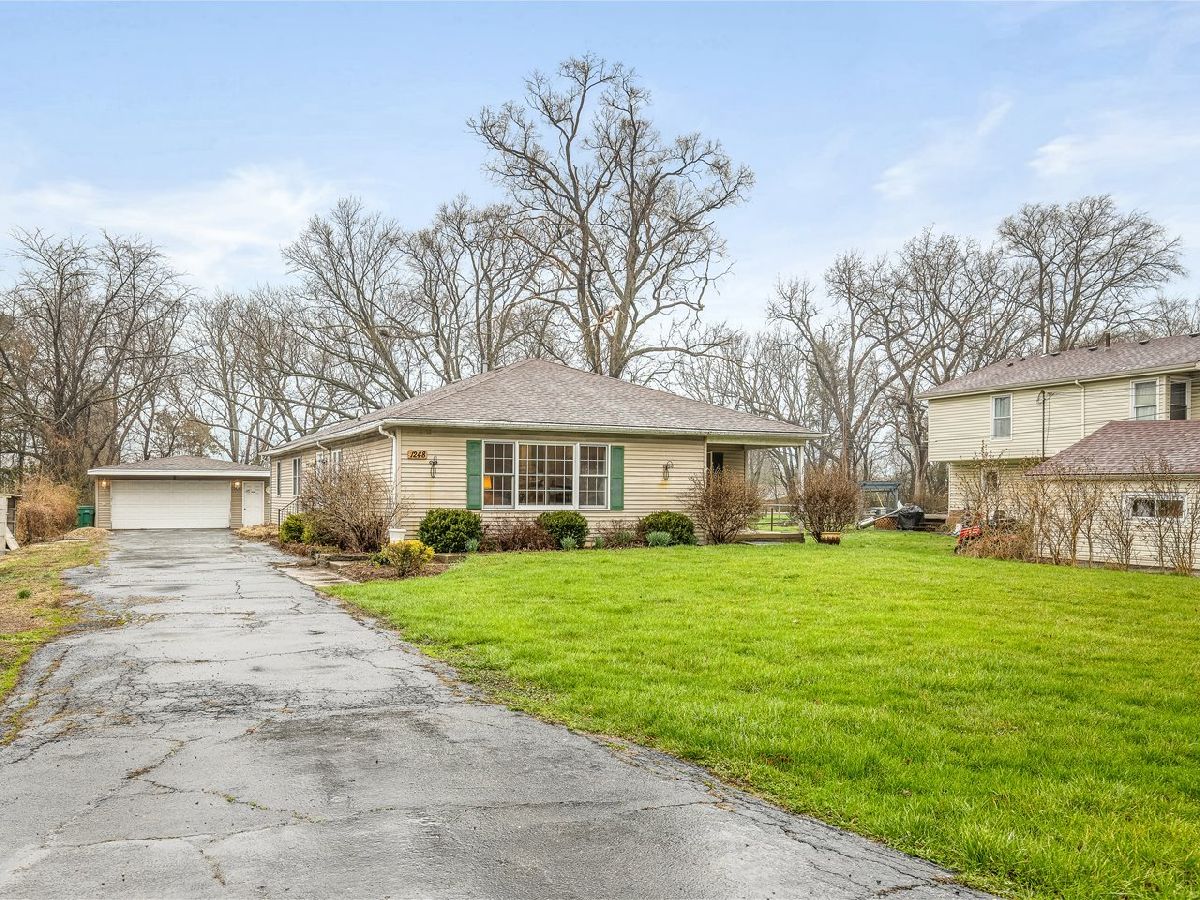  For Sale Lombard Illinois, 1248 Lawler Avenue