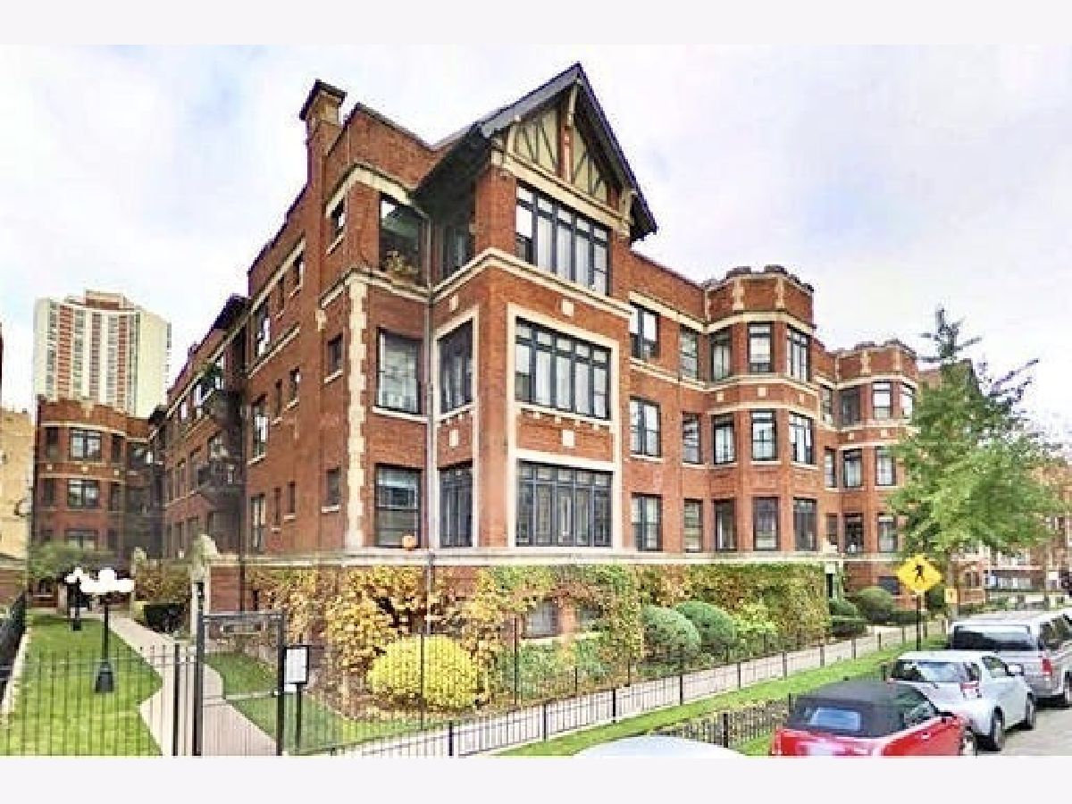 For Rent Chicago Illinois, 6111 Winthrop