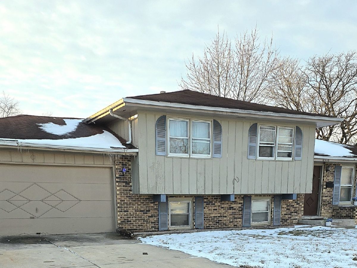  For Sale South Holland Illinois, 16440 Michigan Avenue