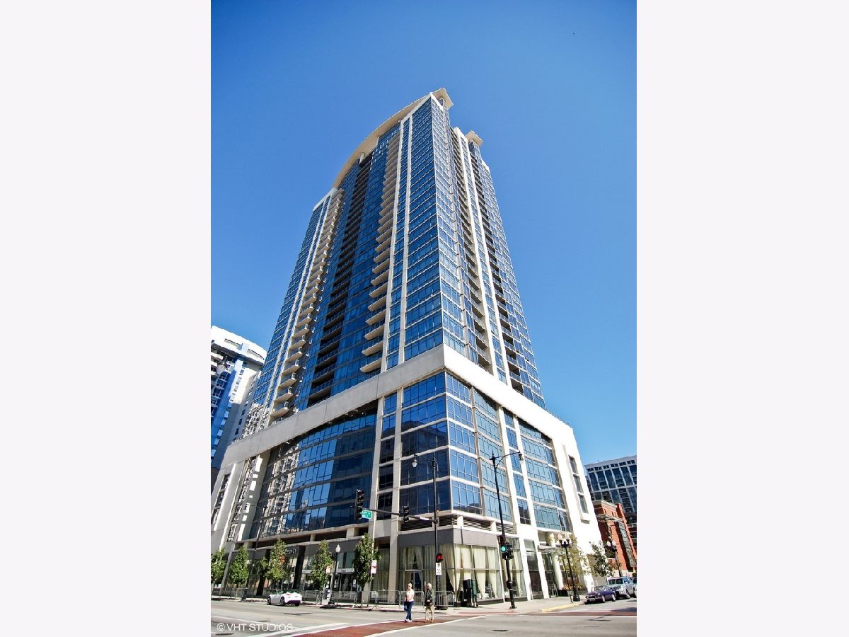 Condominiums For Sale 1400 Museum Park Chicago Illinois, 100 14th Street