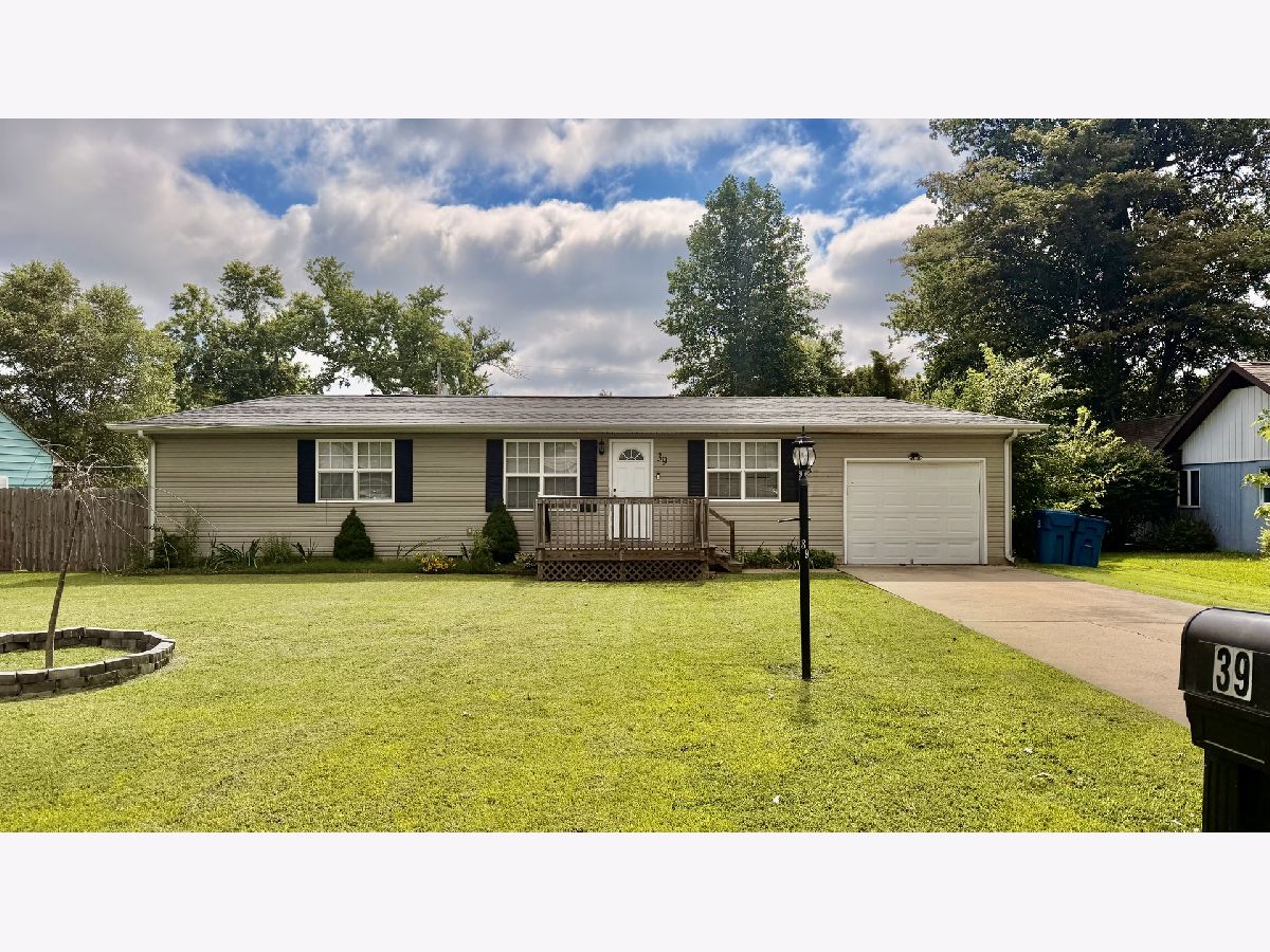 Homes For Sale Glenwood Acres Centralia Illinois, 39 Ridge Road