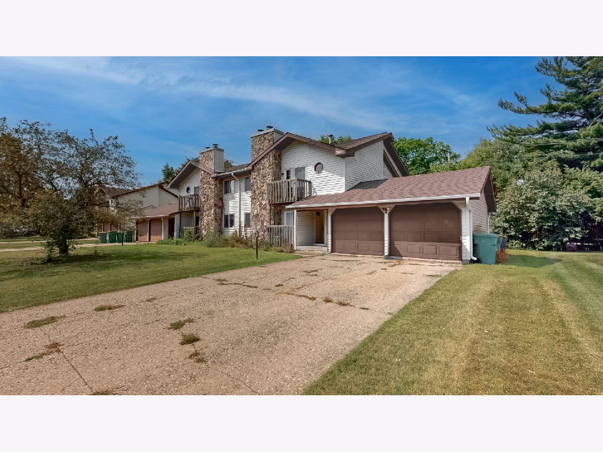  Sold Sycamore Illinois, 1545 Stonehenge