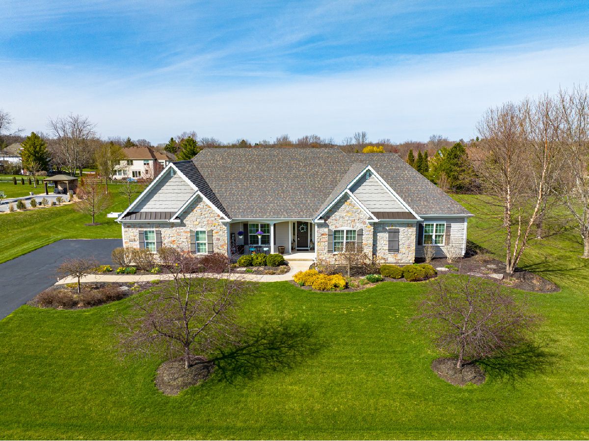  For Sale Hampshire Illinois, 40W699 Maplehurst Lane