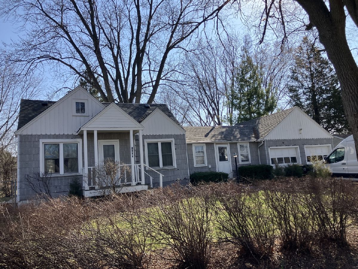  For Sale Round Lake Beach Illinois, 1511 Poplar Avenue