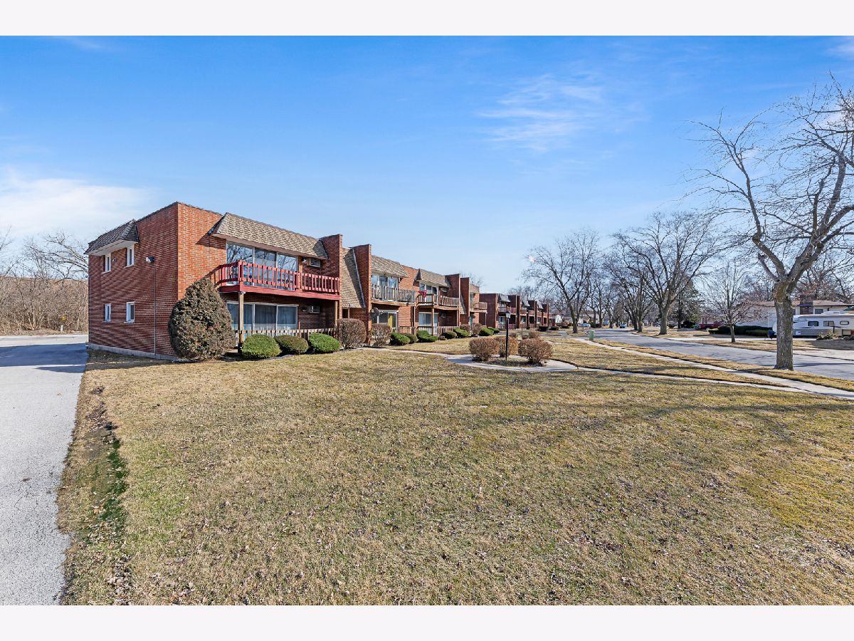 Homes & Condominiums For Sale Glenwood Manor Glenwood Illinois, 539 Pleasant Drive