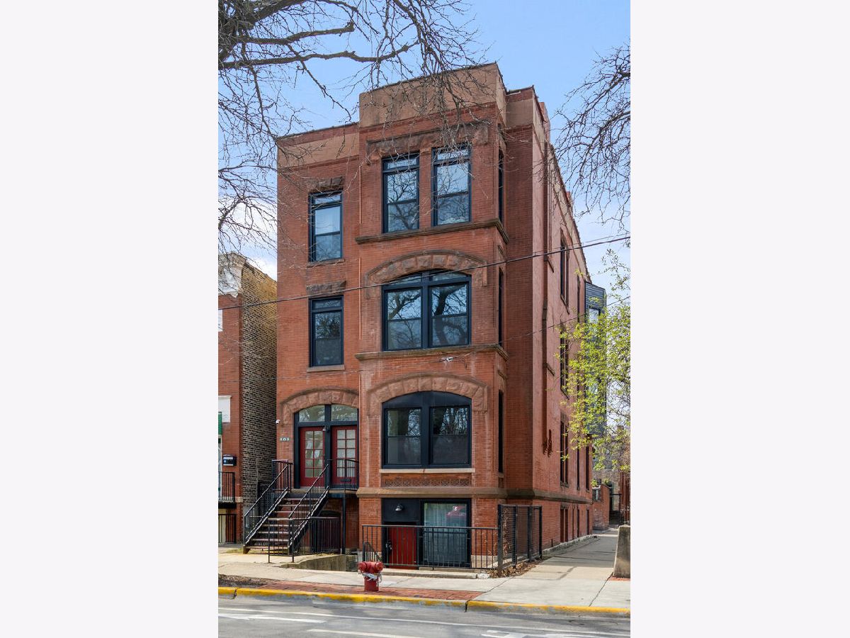  Rented Chicago Illinois, 800 Loomis