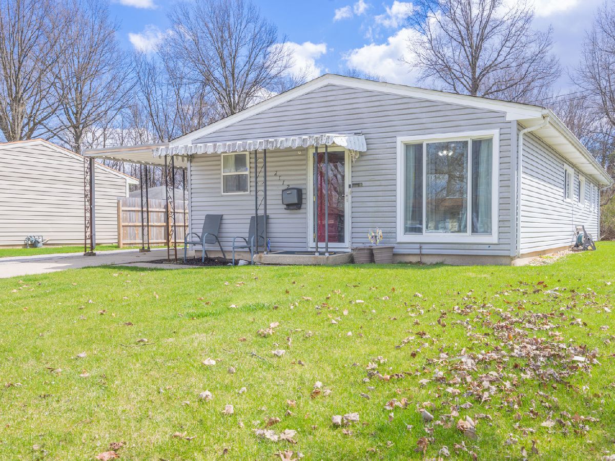  For Sale Joliet Illinois, 2112 Belmont Avenue