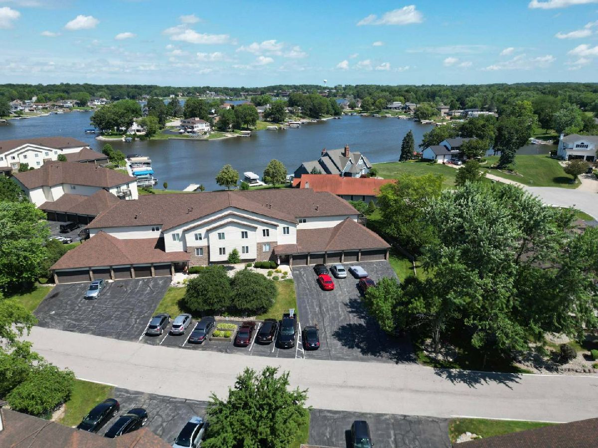  For Sale Crown Point Indiana, 5065 Spinnaker Lane