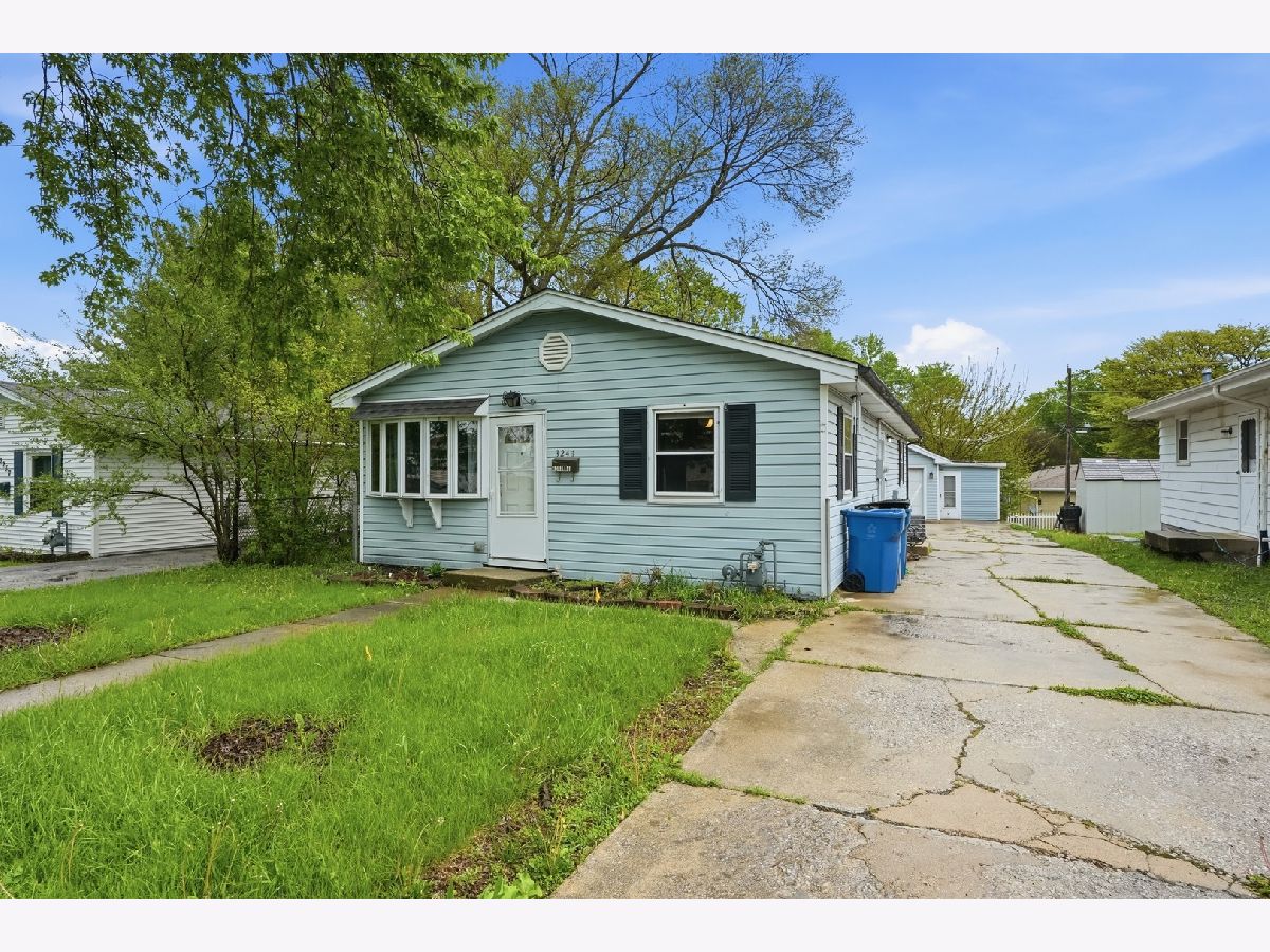  Sold Steger Illinois, 3241 Wallace